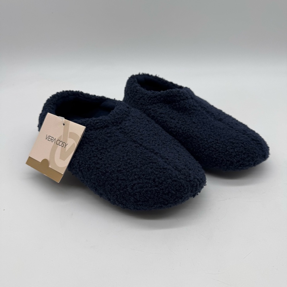 Women’s Slippers Size US 7–8 (UK 5–6 / EU 38–39) – Cozy Blue Polyester